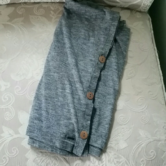 ELEMENT Gray Blend Draping Crop Top - Picture 6 of 8